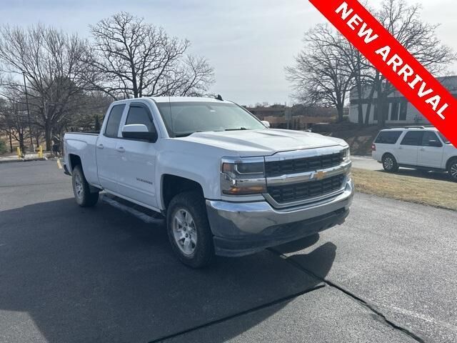 2017 CHEVROLET Silverado