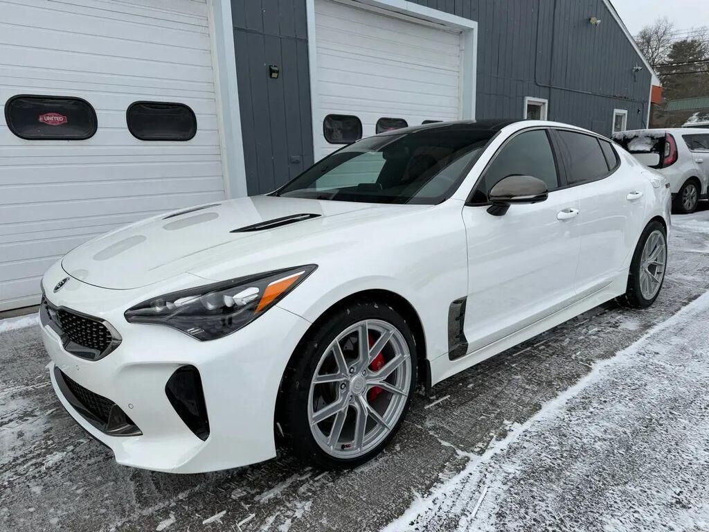 2019 KIA Stinger