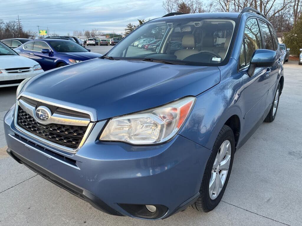 2015 SUBARU Forester
