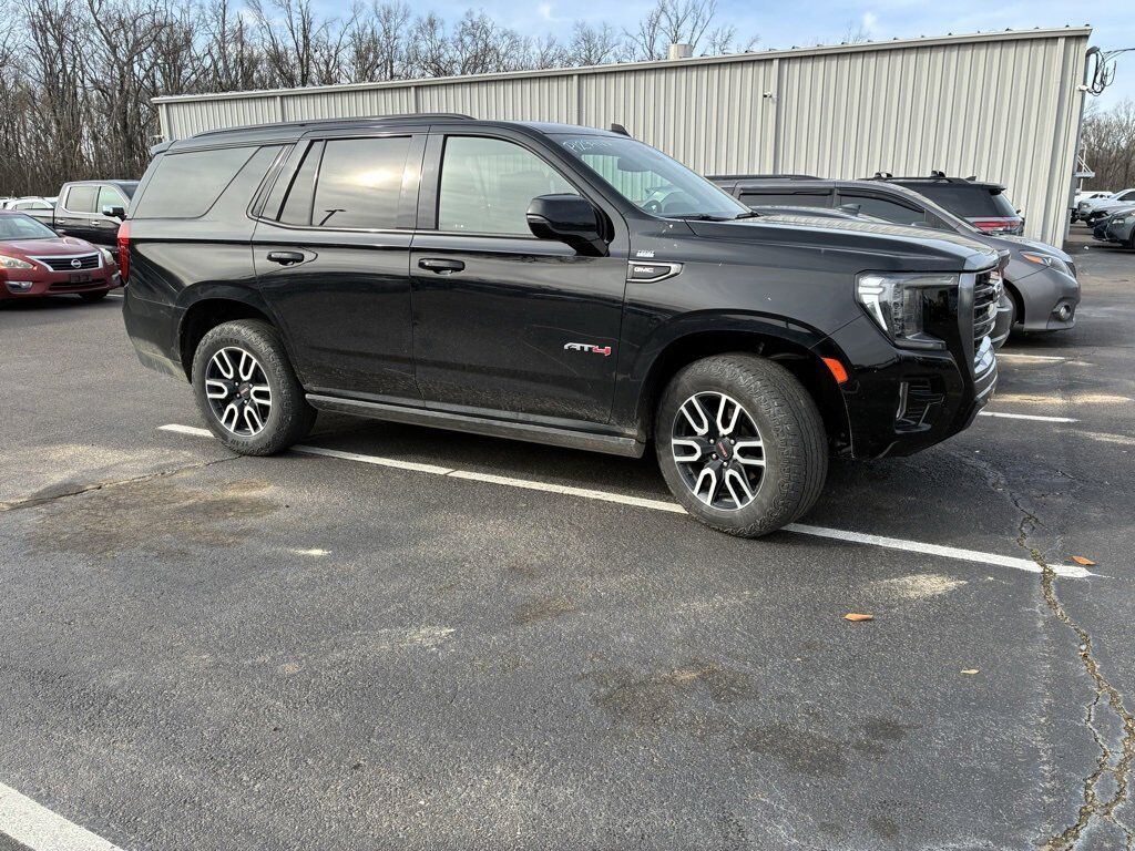 2023 GMC Yukon