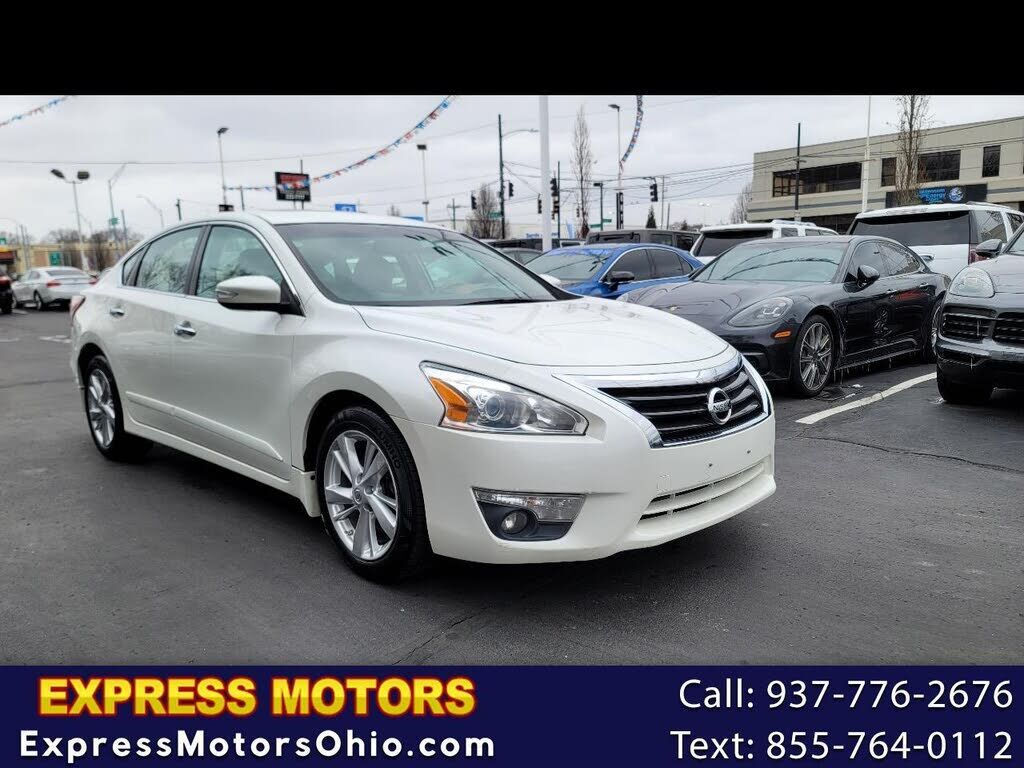 Nissan Altima