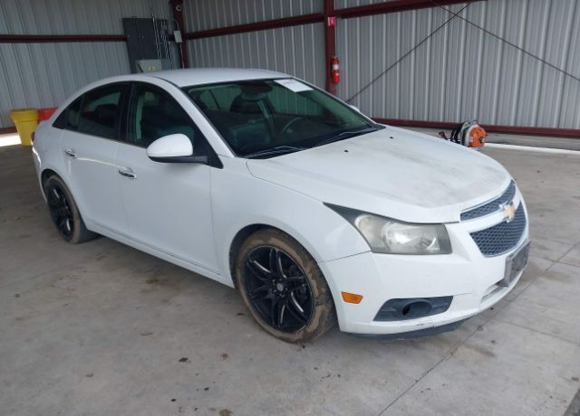 2013 CHEVROLET Cruze