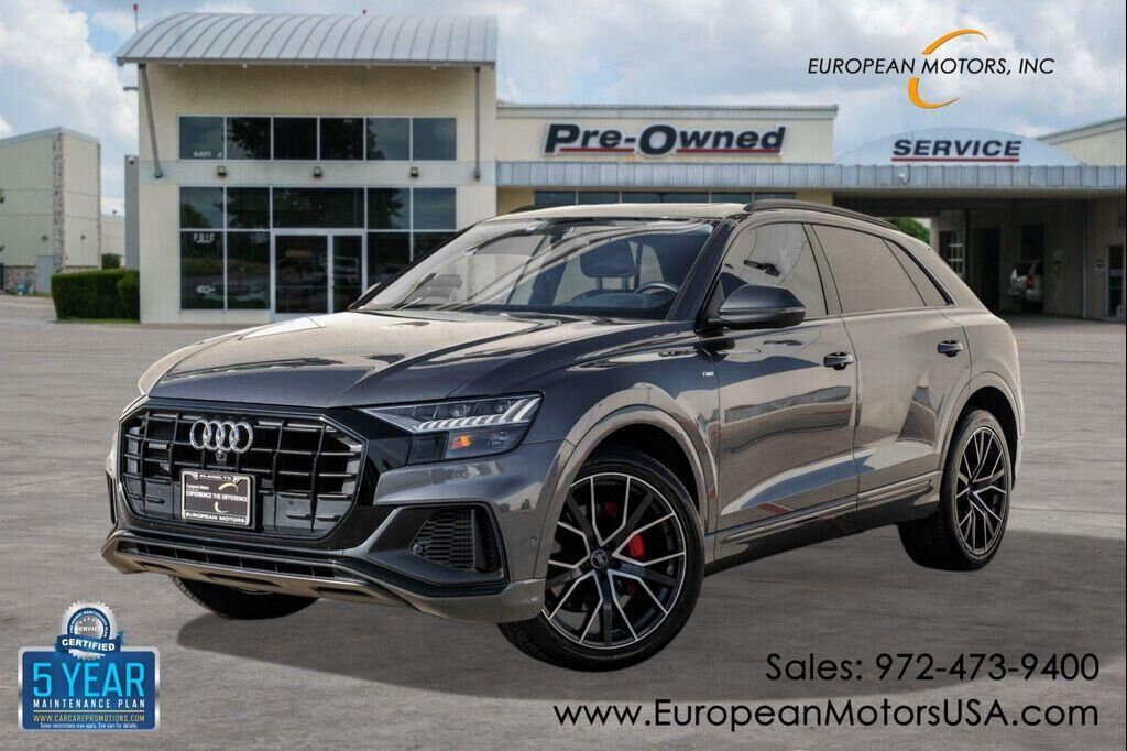 2020 AUDI Q8