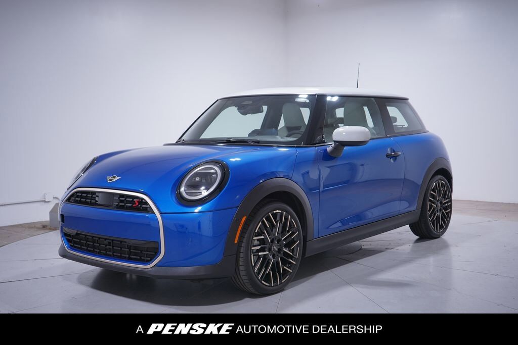 2025 MINI Hardtop