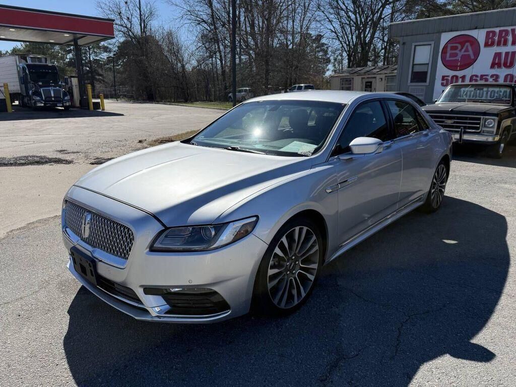 2018 LINCOLN Continental