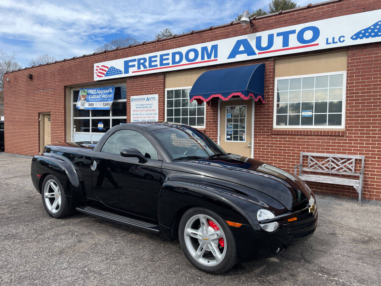 2004 CHEVROLET SSR