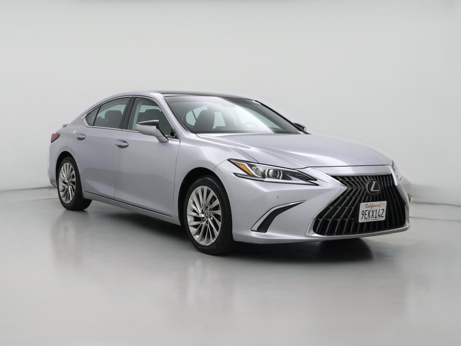 2023 LEXUS ES
