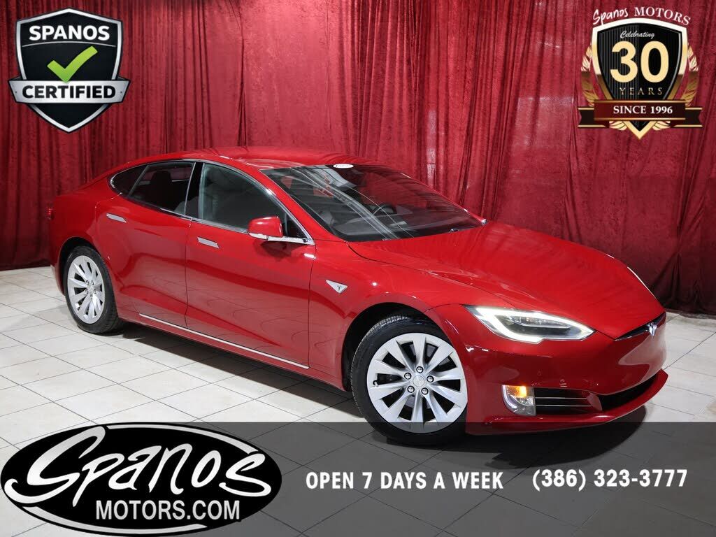 2016 TESLA Model S