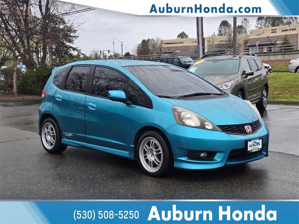 2012 HONDA Fit