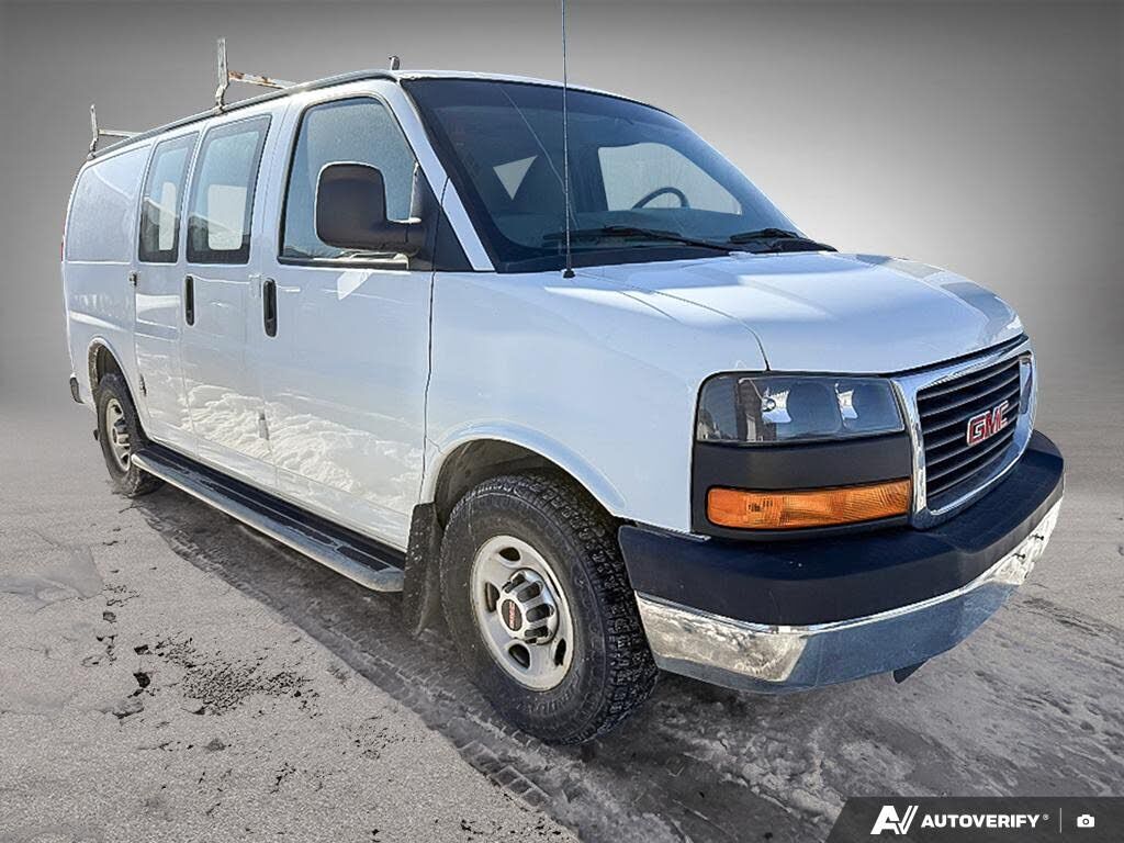 GMC Savana