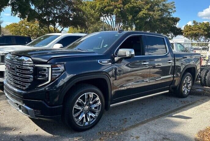 2023 GMC Sierra