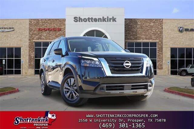 2024 NISSAN Pathfinder