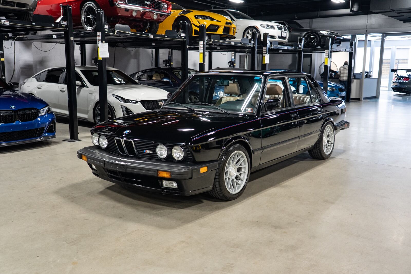 1988 BMW M5