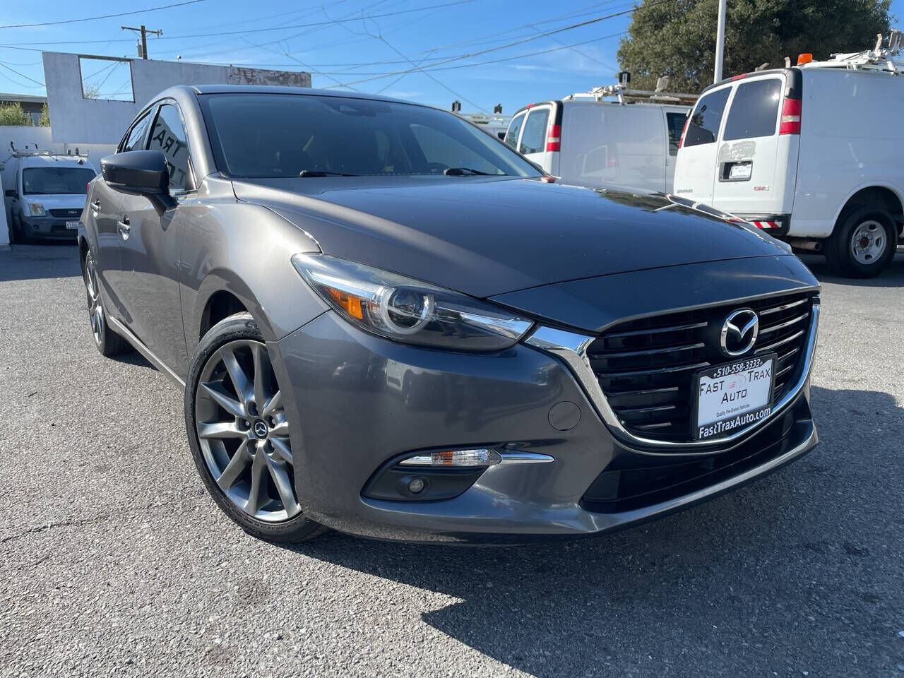 2018 MAZDA Mazda3