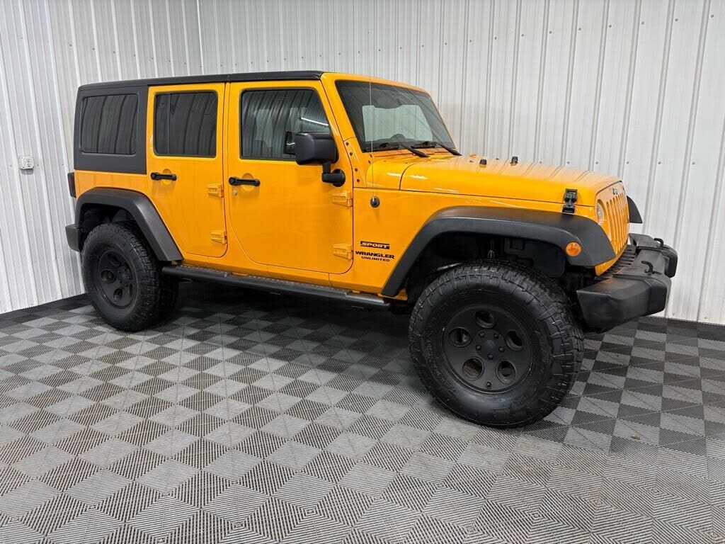 2013 JEEP Wrangler