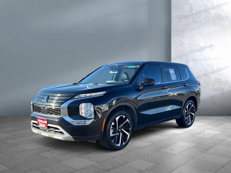 2024 MITSUBISHI Outlander
