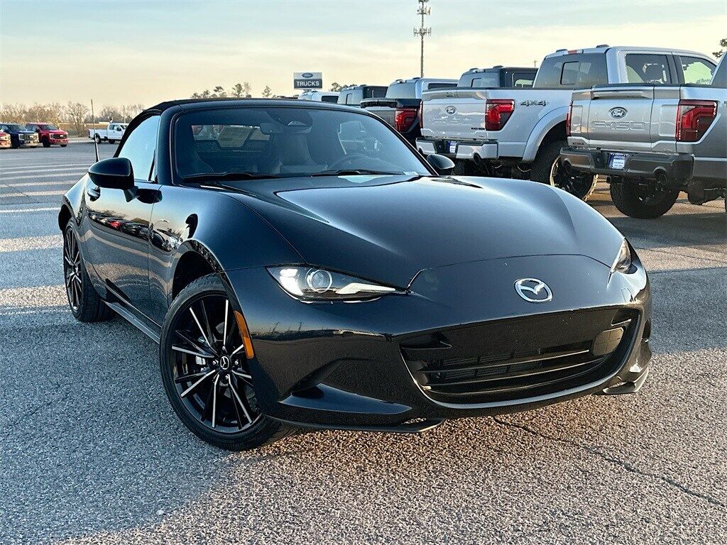 2025 MAZDA MX-5