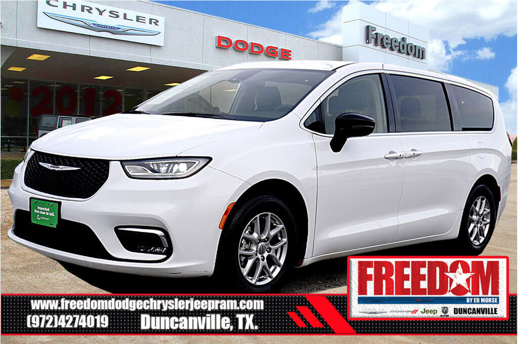 2024 CHRYSLER Pacifica