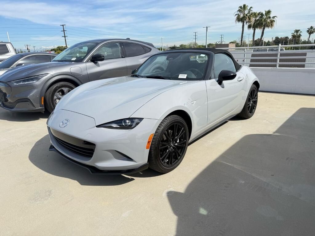 2024 MAZDA MX-5