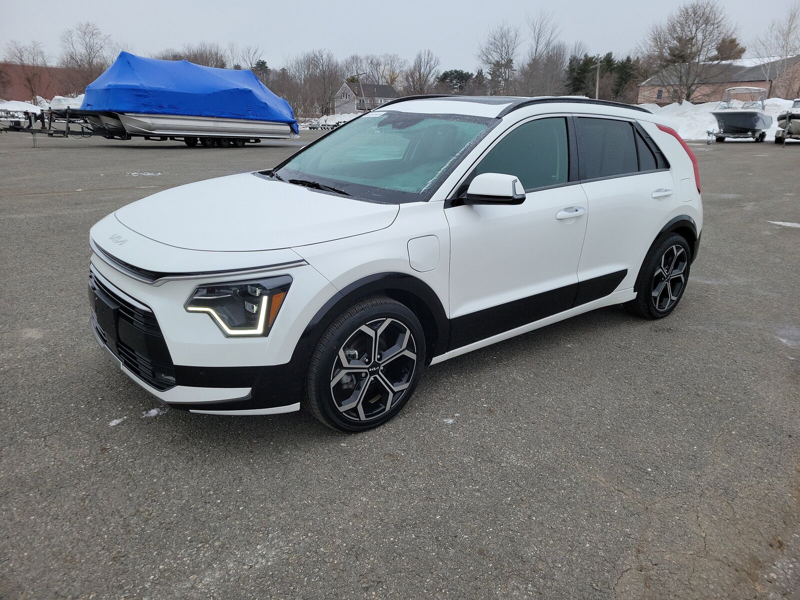 2023 KIA Niro