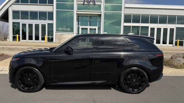 2024 LAND ROVER Range Rover Sport