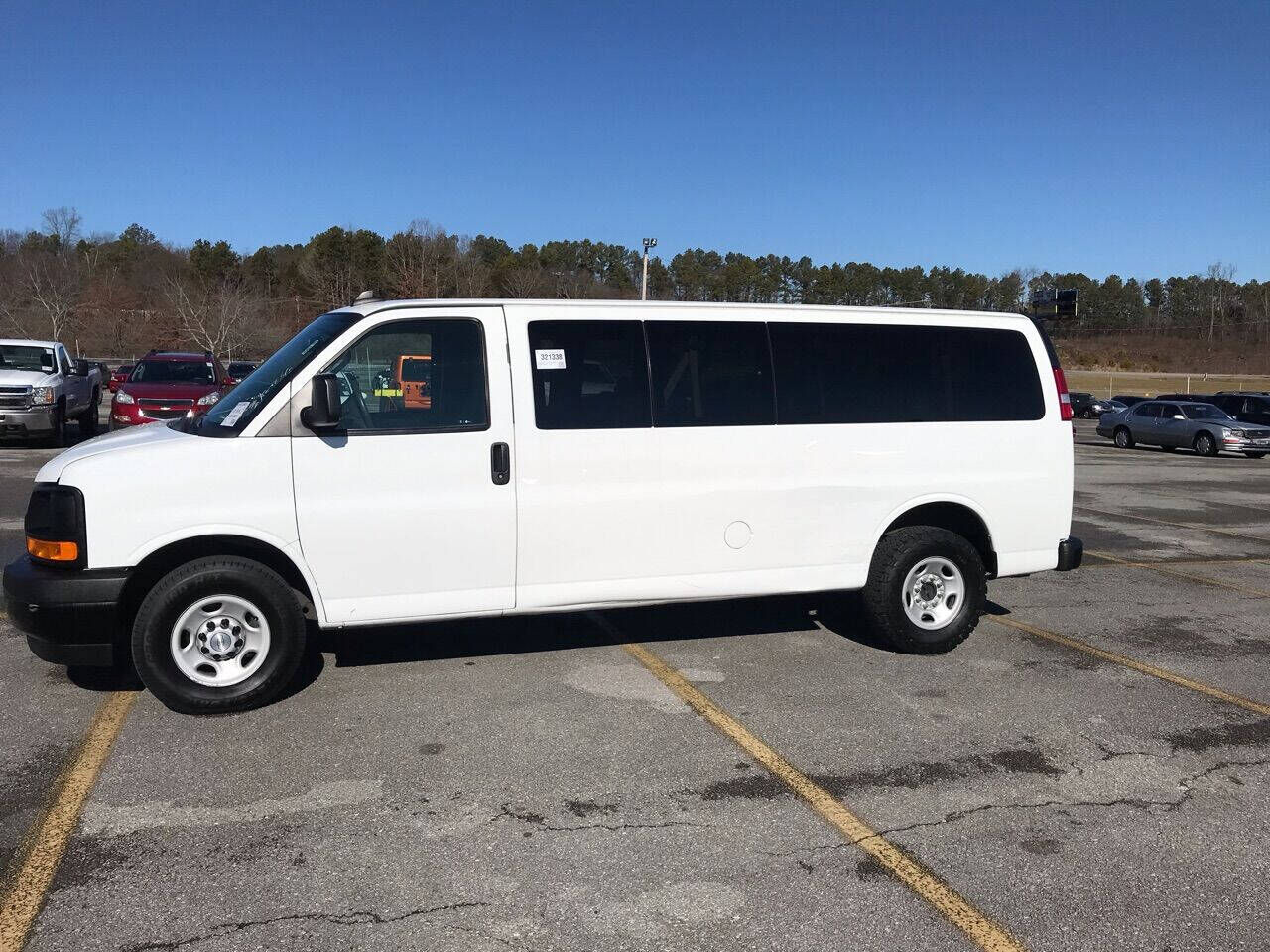 2017 CHEVROLET Express