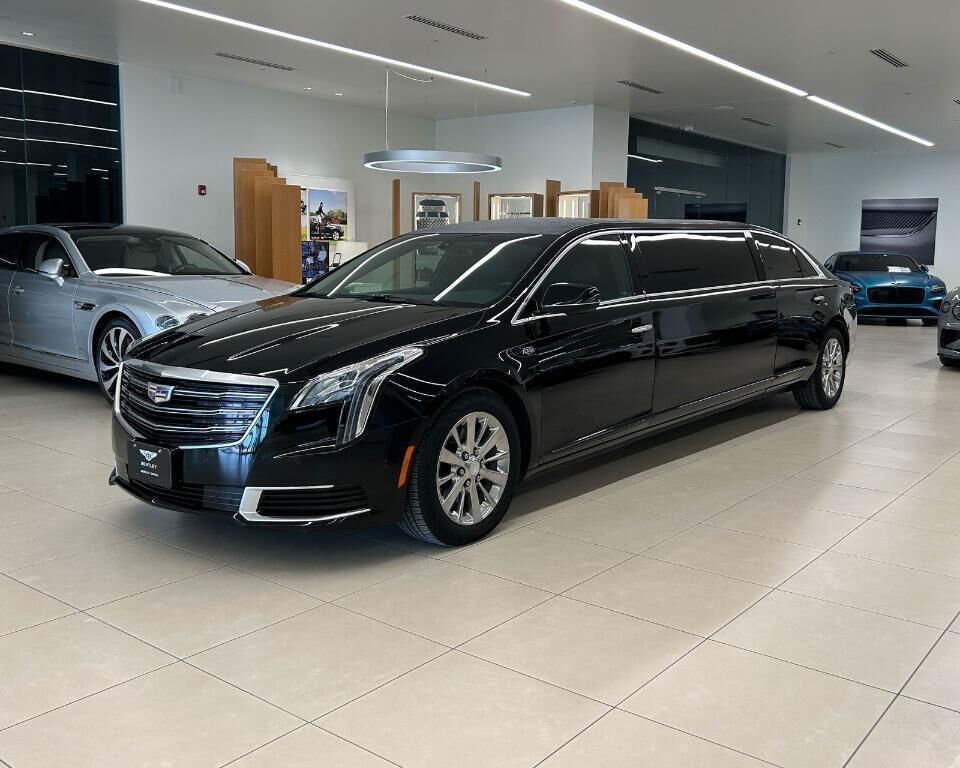 2019 CADILLAC Stretch Limousine