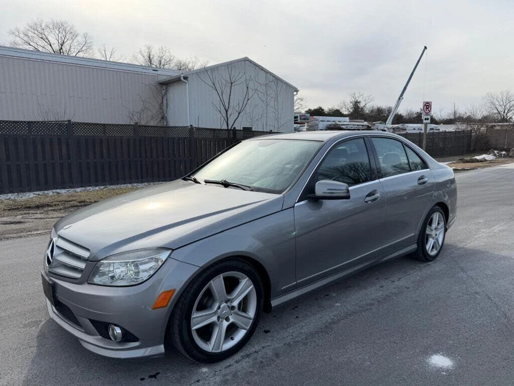 2010 MERCEDES-BENZ C-Class