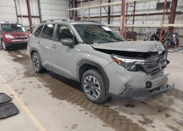 2025 SUBARU Forester