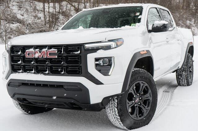 2025 GMC Canyon