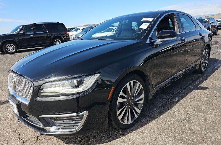2017 LINCOLN MKZ