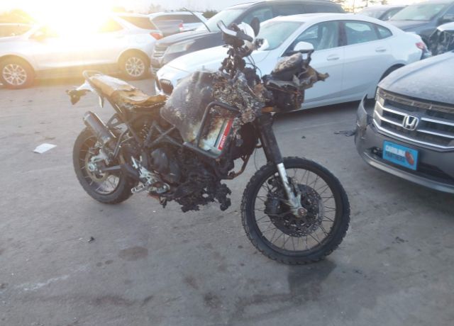 2023 DUCATI Desert X