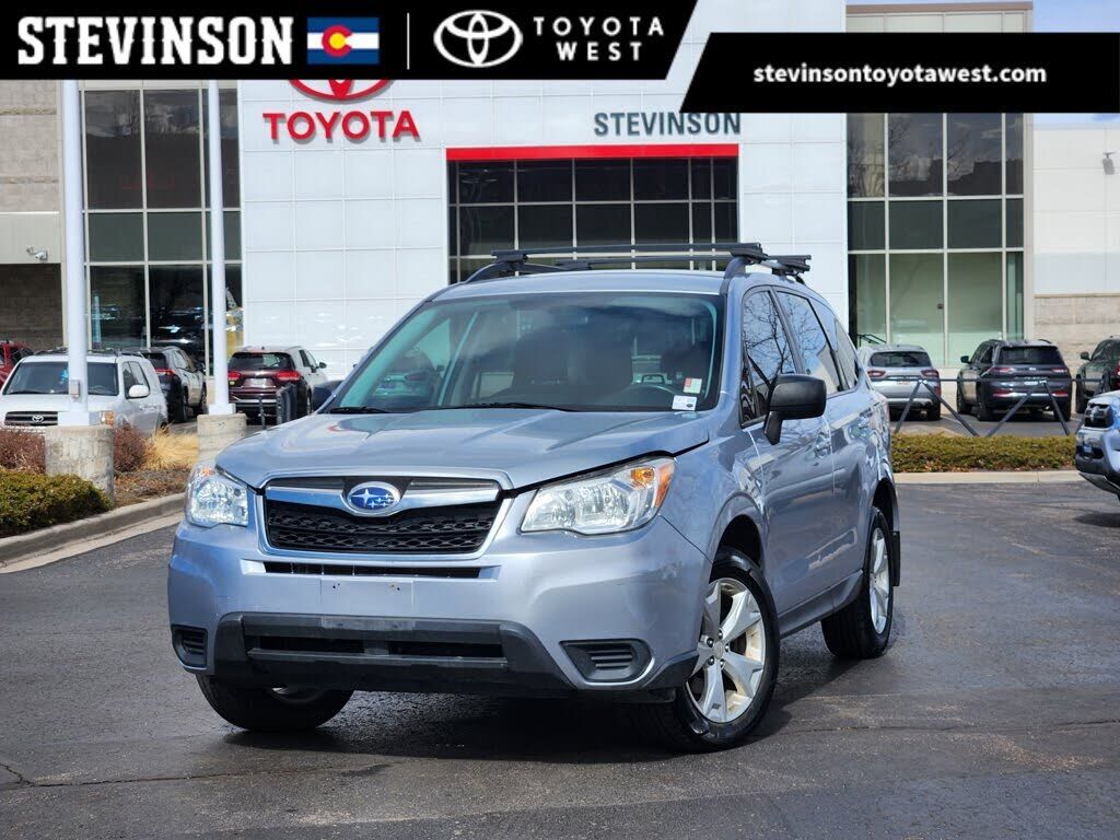 2016 SUBARU Forester