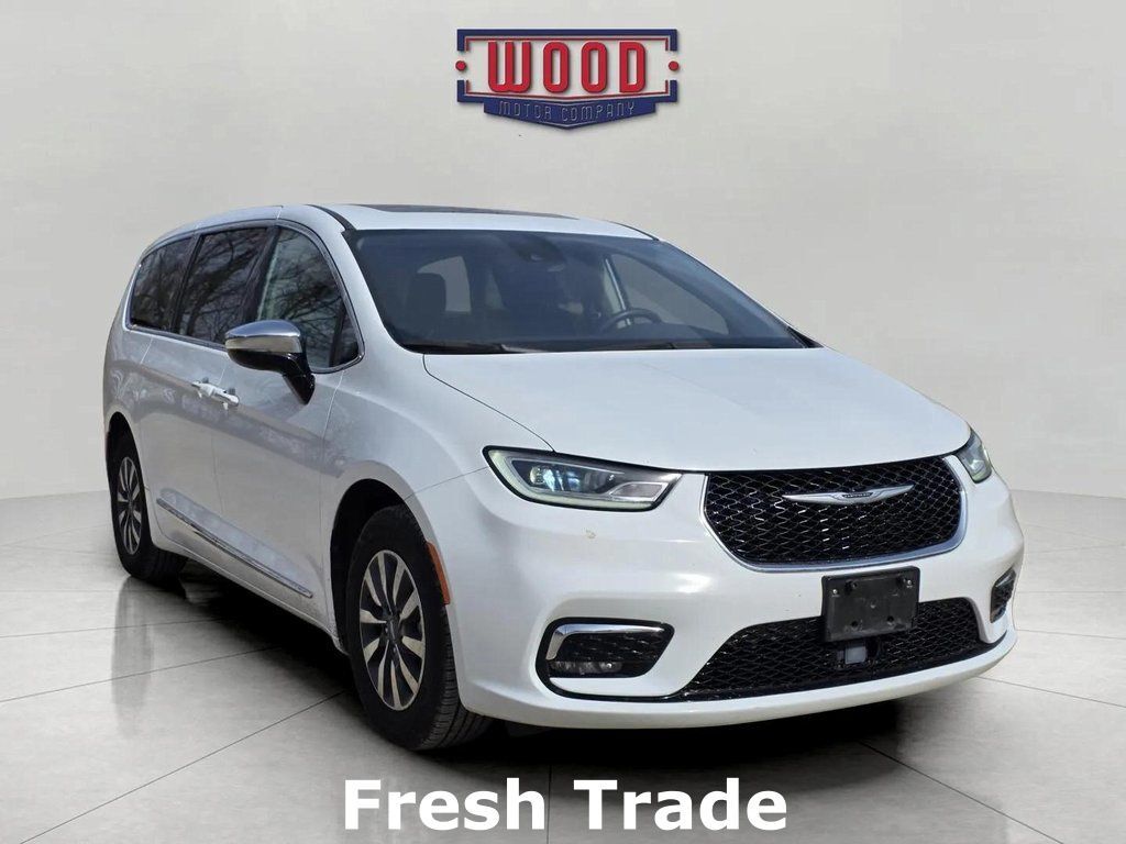 2023 CHRYSLER Pacifica