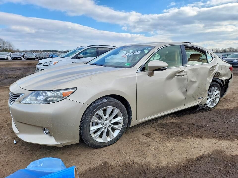 2015 LEXUS ES