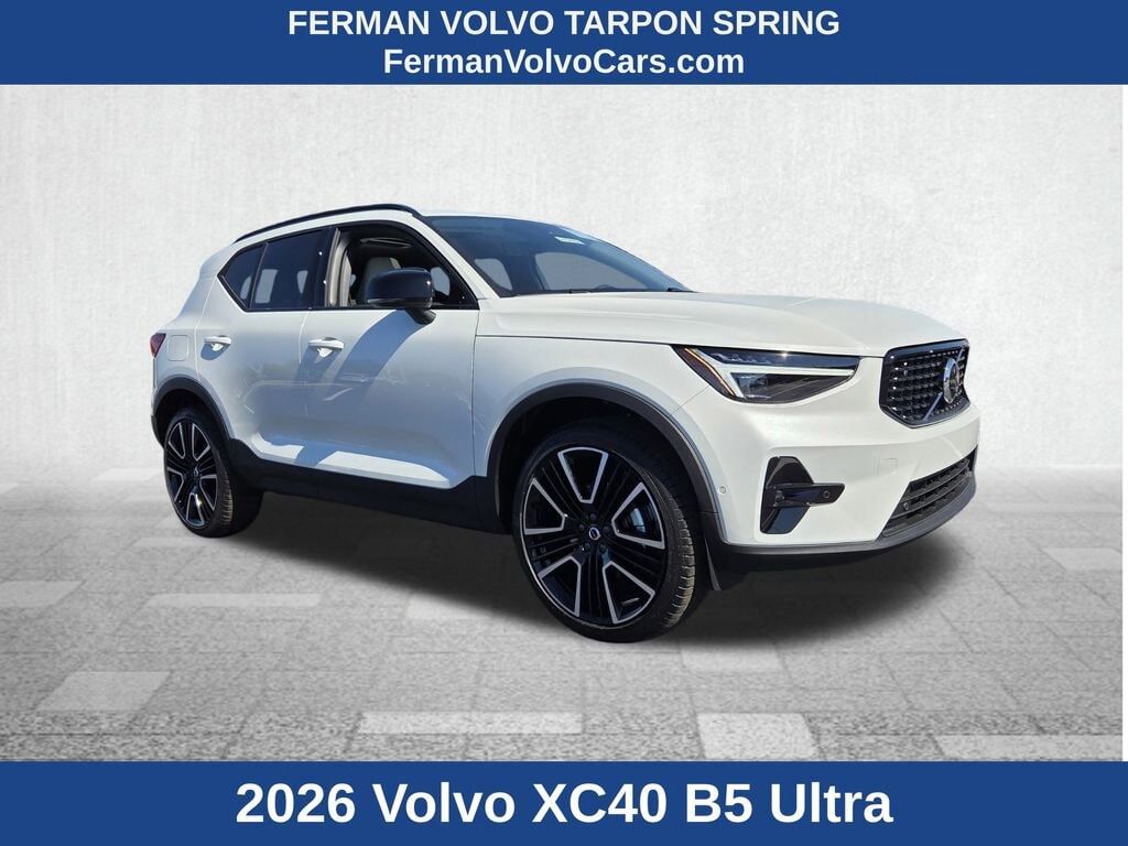 2026 VOLVO XC40