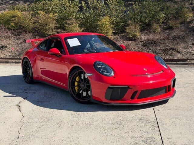2018 PORSCHE 911
