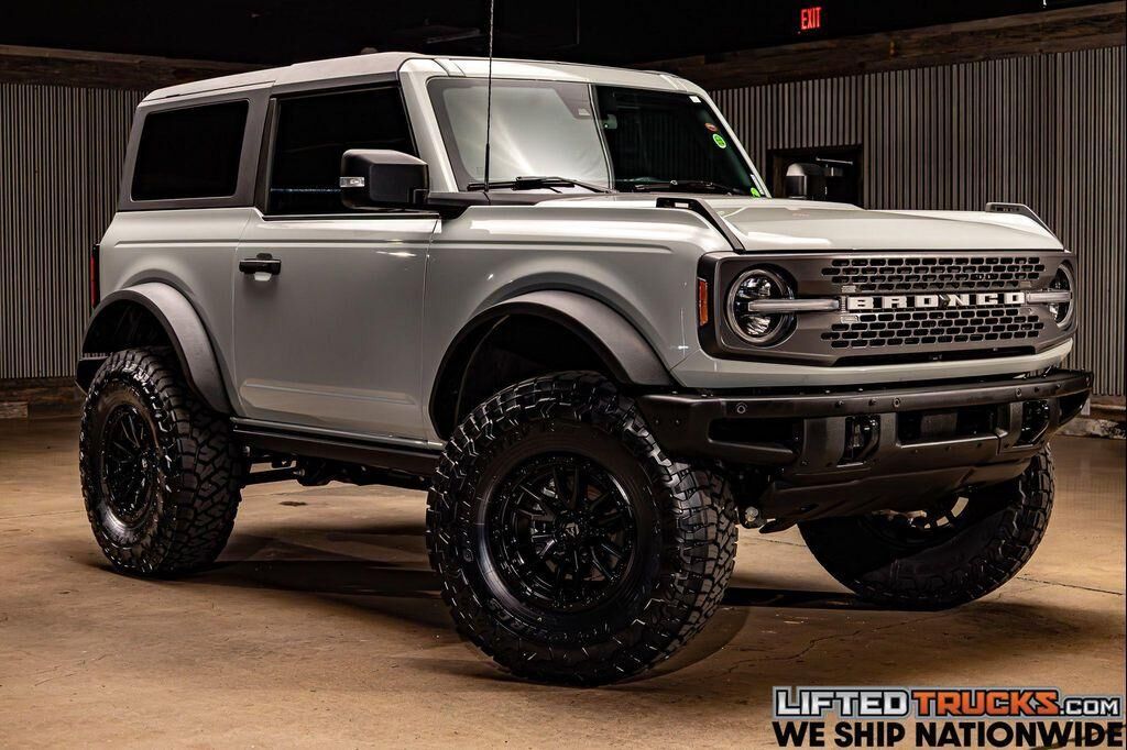 2022 FORD Bronco
