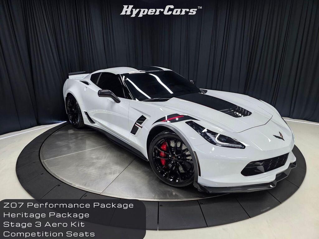 2017 CHEVROLET Corvette