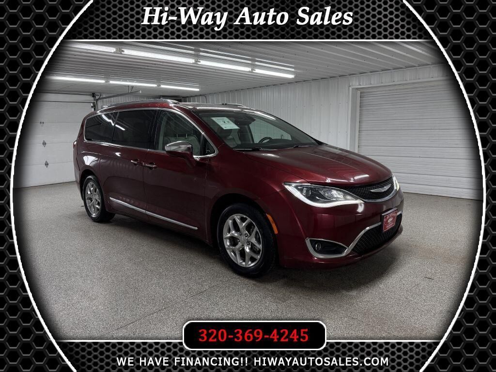 2017 CHRYSLER Pacifica