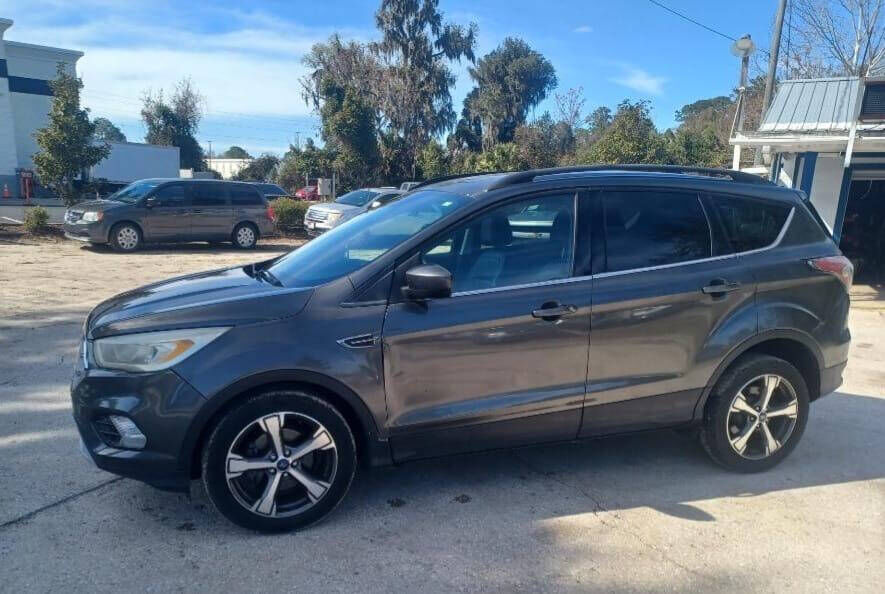2017 FORD Escape