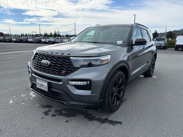 2022 FORD Explorer