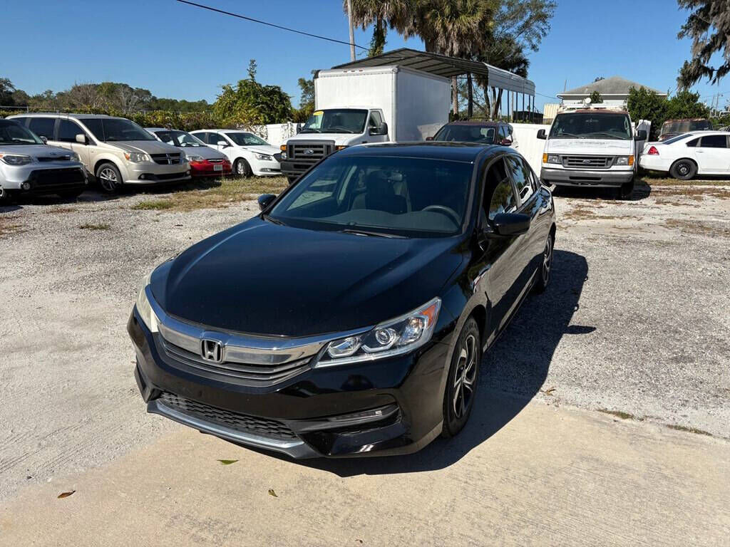 2017 HONDA Accord