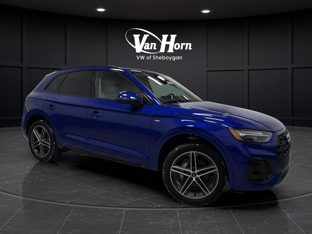 2023 AUDI Q5 e