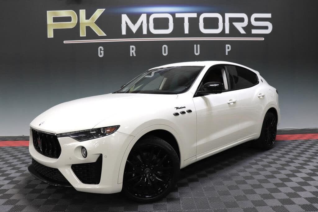 2022 MASERATI Levante