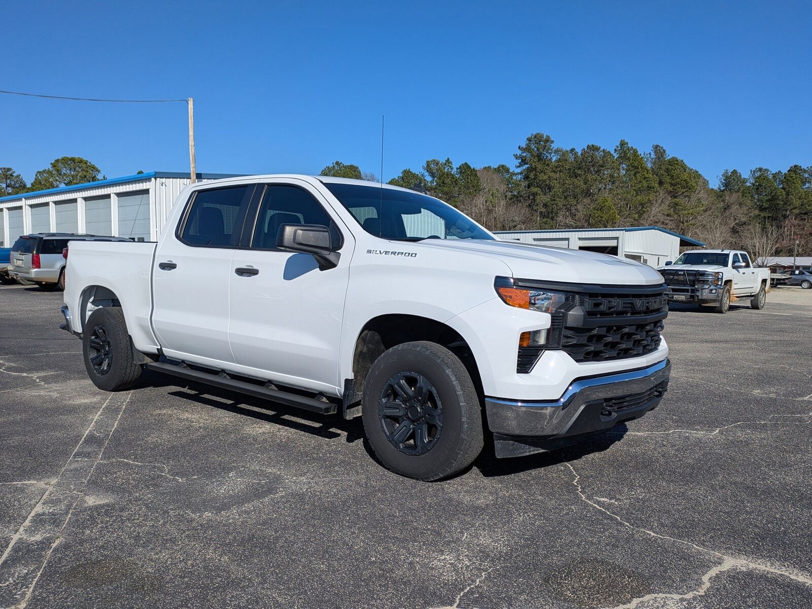 2023 CHEVROLET Silverado