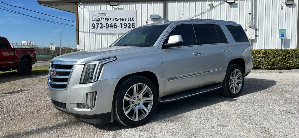 2016 CADILLAC Escalade