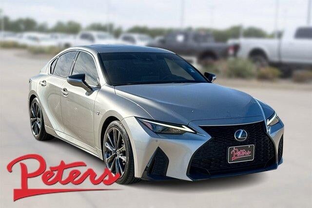 2023 LEXUS IS