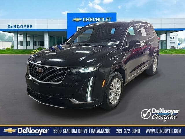 2025 CADILLAC XT6