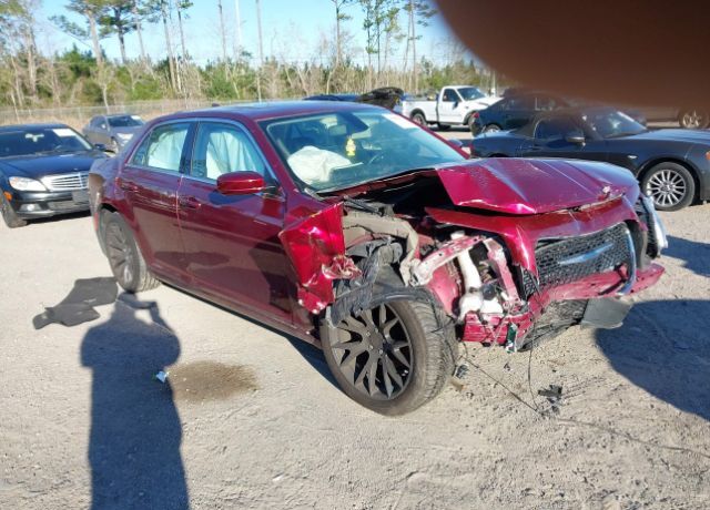 2018 CHRYSLER 300